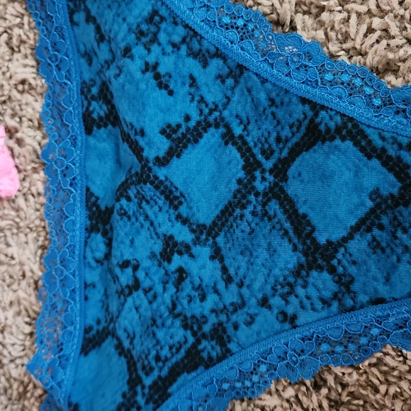 Jenni Intimates Cotton Thong Panties - 2 pair - Picture 2 of 8